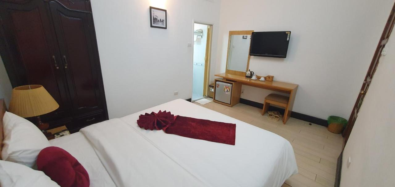 Hanoi Win Hotel & Travel Exteriör bild