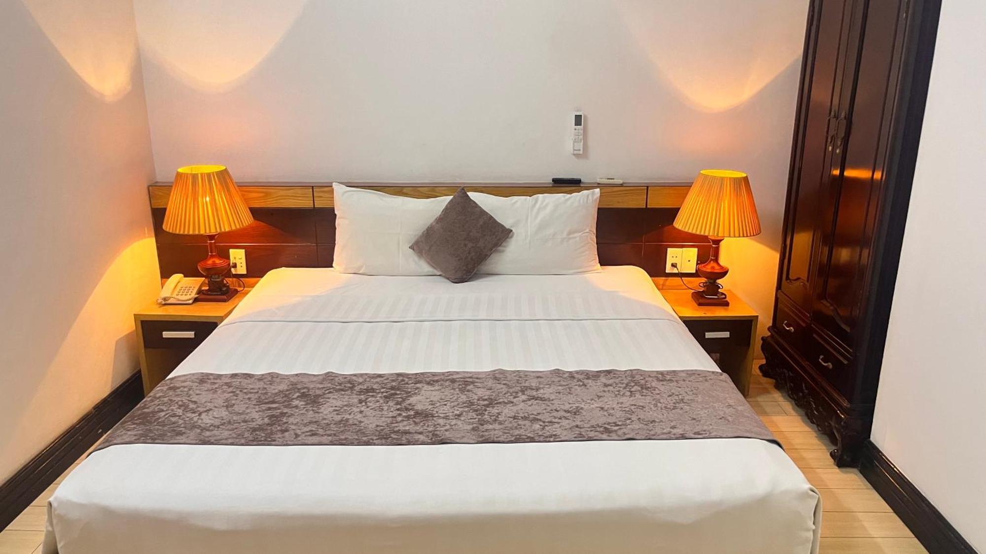 Hanoi Win Hotel & Travel Exteriör bild