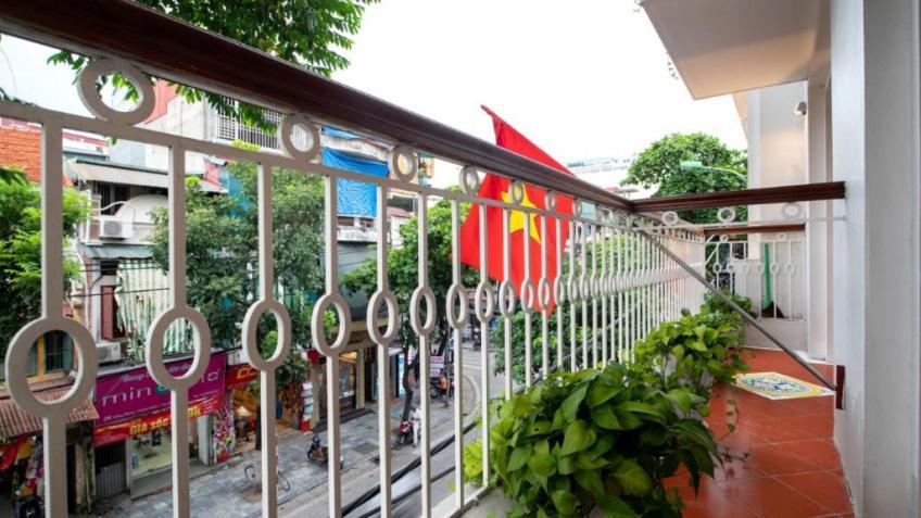 Hanoi Win Hotel & Travel Exteriör bild