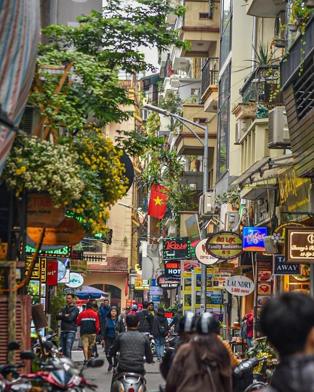 Hanoi Win Hotel & Travel Exteriör bild