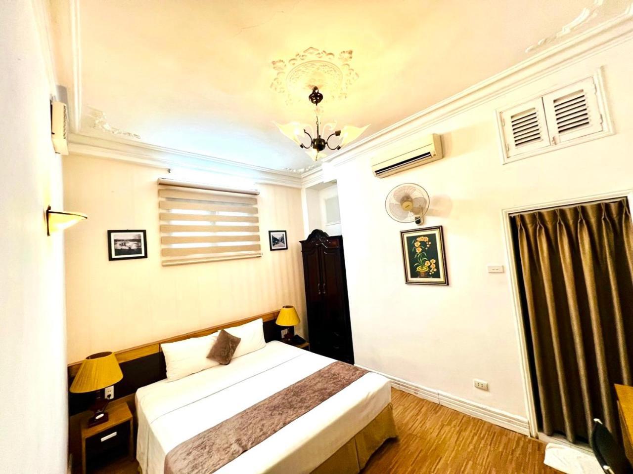 Hanoi Win Hotel & Travel Exteriör bild