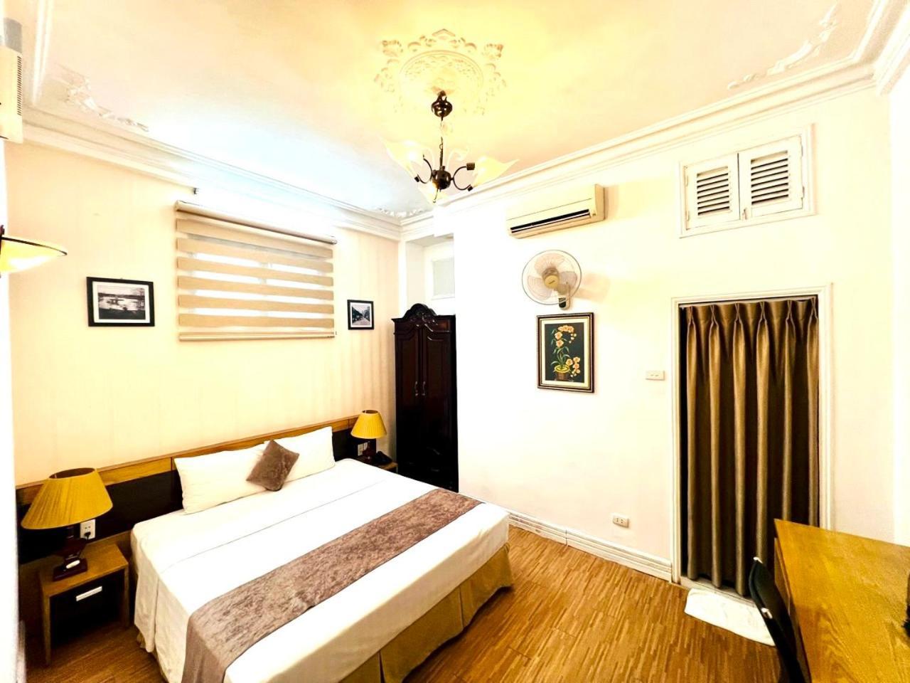 Hanoi Win Hotel & Travel Exteriör bild