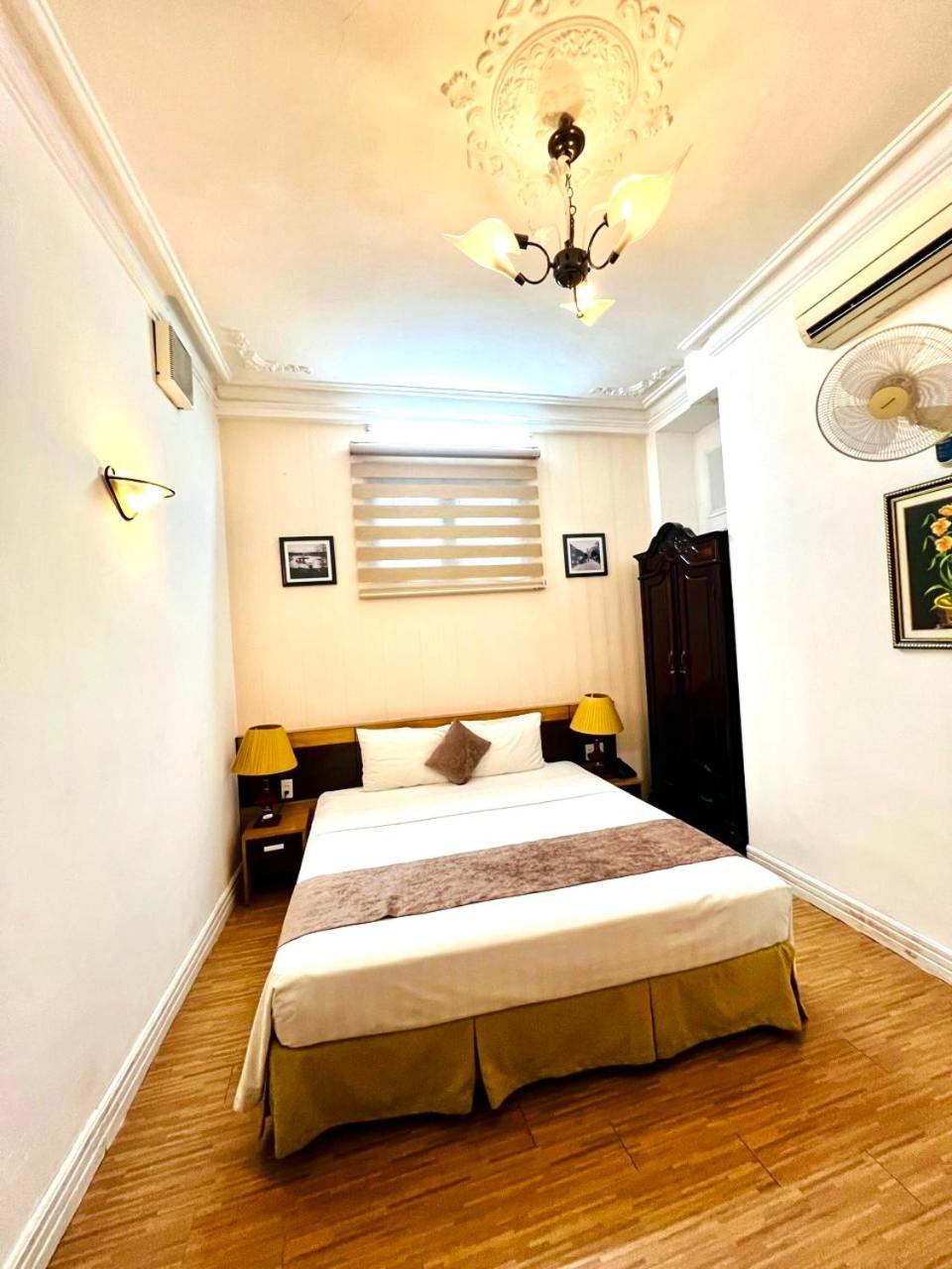 Hanoi Win Hotel & Travel Exteriör bild