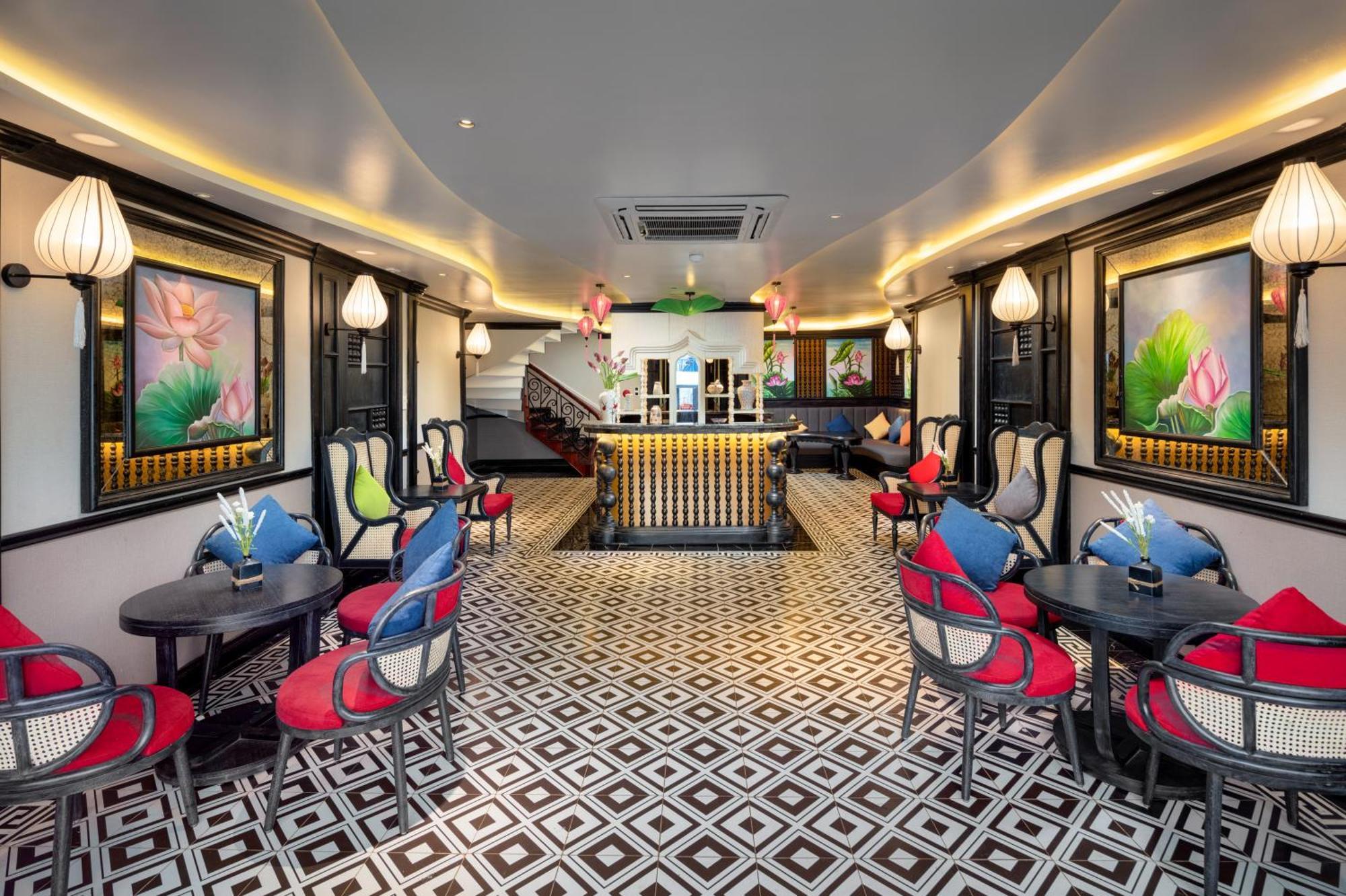 Hanoi Win Hotel & Travel Exteriör bild